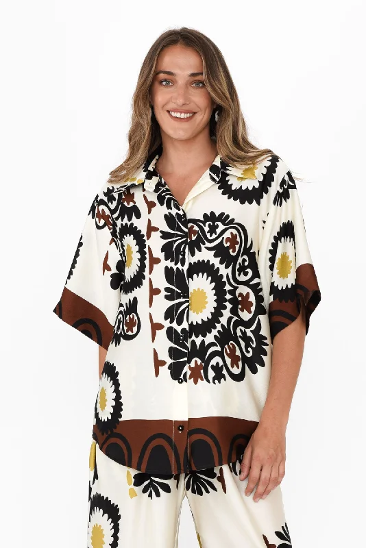 Playa Cream Abstract Collared Shirt-- Seamless Knitted Crochet