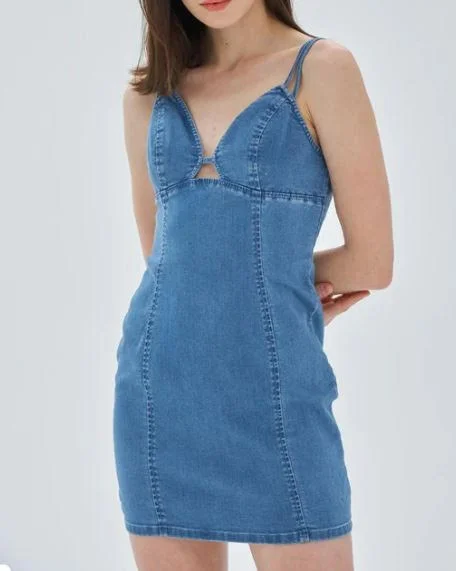 Lindsey Denim Spaghetti Strap Keyhole Mini Dress-Light Wash Casual High-Waist Mini Dress Lindsey Denim Spaghetti Strap Keyhole Mini Dress-Light Wash Casual High-Waist Mini Dress