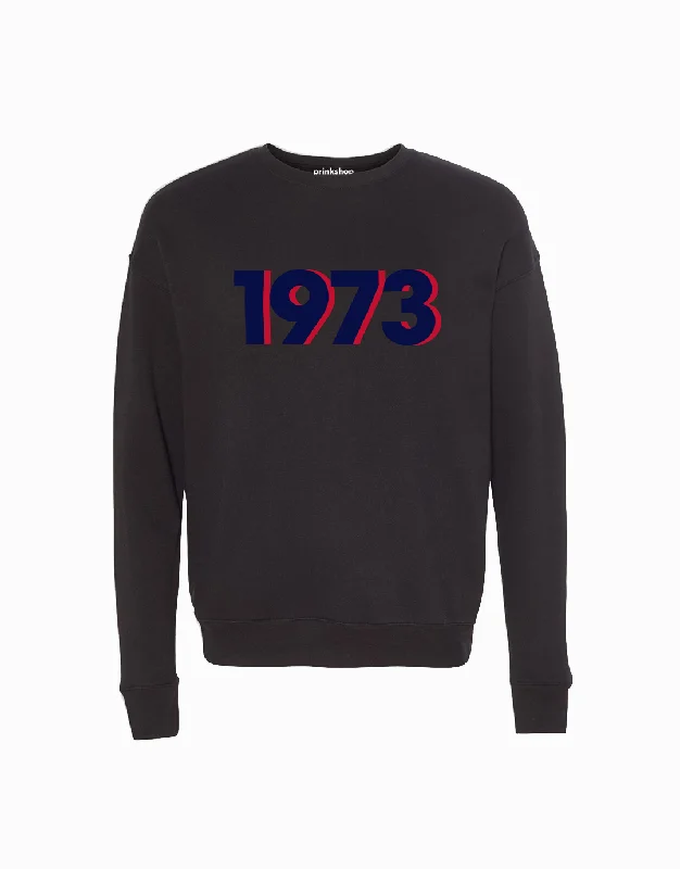 1973 Retro Sweatshirt - Black Hoodie with Ribbed Hem Stretchable Secure