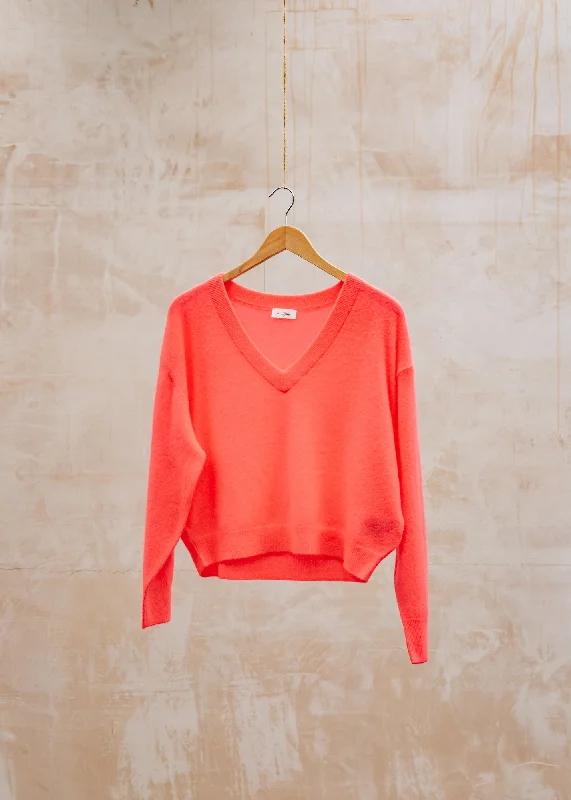 Raxow Pullover in Hortensia Fluo Fitted Ribbed Sweater
