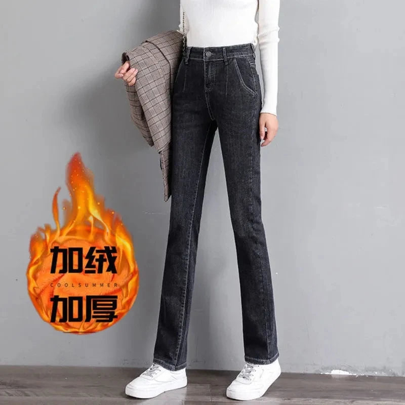 black8166 velvet