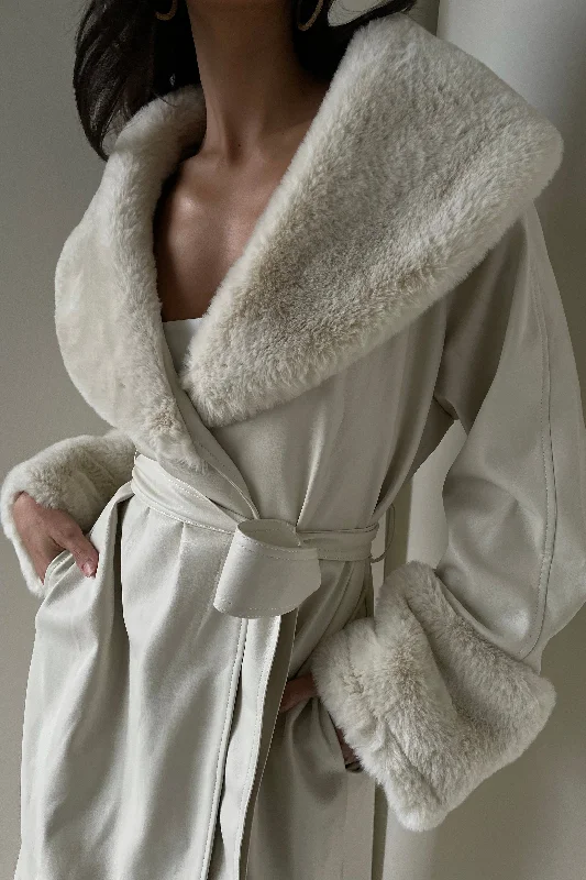 Rebekah Oversized Pu Trench Coat With Fur Trim - Bone Front Pockets Side Pockets Patch Pockets