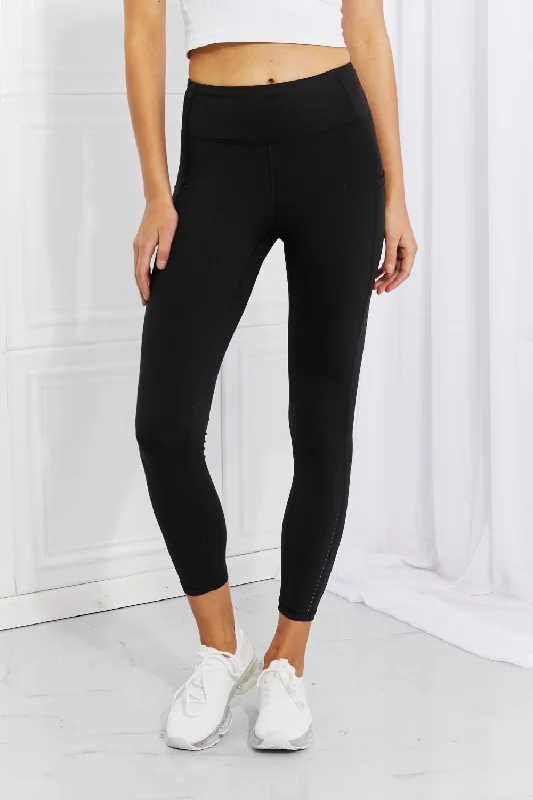 Leggings Depot Full Size Strengthen and Lengthen Reflective Dot Active Leggings Comfortable Slip-On Compression Leggings Leggings Depot Full Size Strengthen and Lengthen Reflective Dot Active Leggings Comfortable Slip-On Compression Leggings