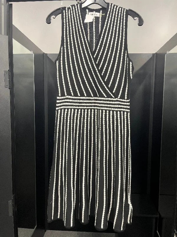 Black White Dress Casual Midi Calvin Klein, Size M Fashionable Pleated Midi Dress