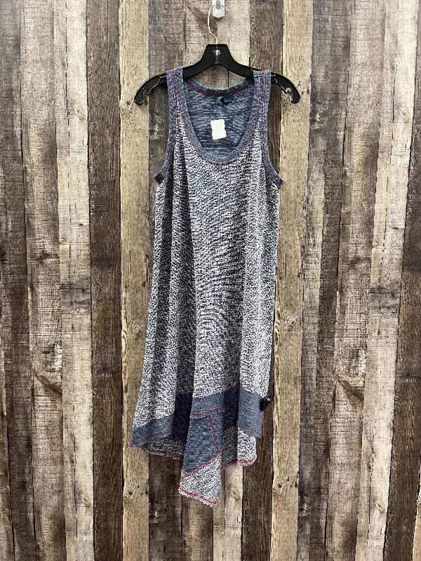Blue Dress Casual Midi Left Of Center, Size M Cozy Midi Dress with Pockets