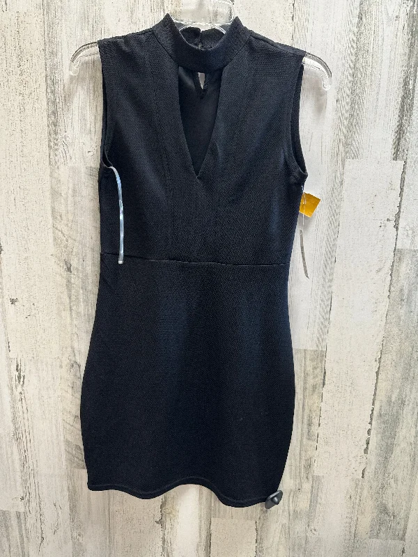Dress Casual Midi By No Boundaries  Size: M Elegant Pleated Detail Midi Dress