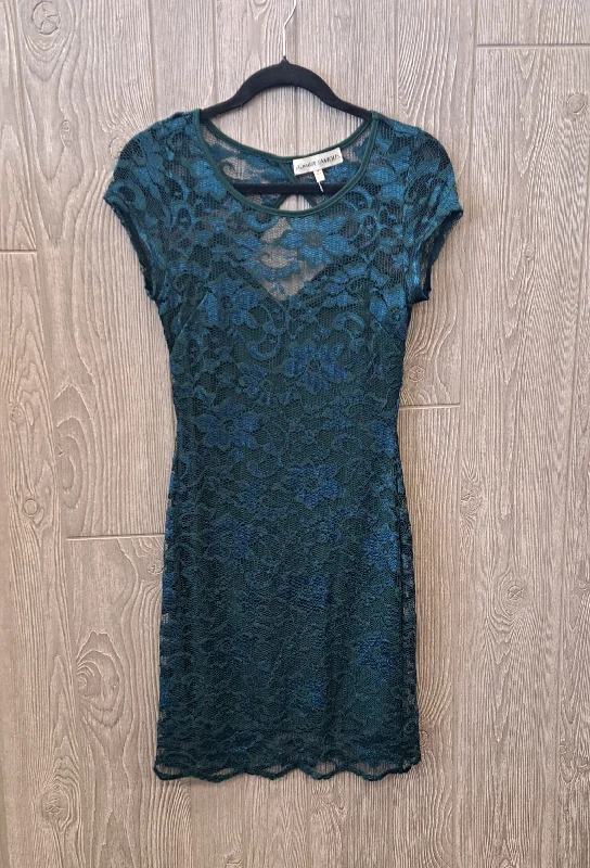 Green Dress Party Midi Almost Famous, Size M Elegant Floral Appliqué Midi Dress